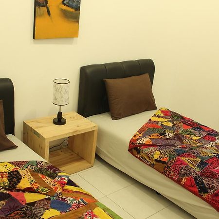 The Wayang Homestay Yogyakarta Ngoại thất bức ảnh