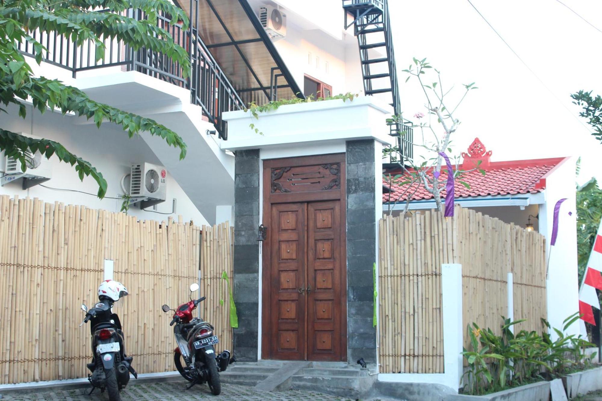 The Wayang Homestay Yogyakarta Ngoại thất bức ảnh