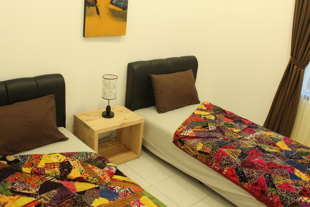 The Wayang Homestay Yogyakarta Ngoại thất bức ảnh